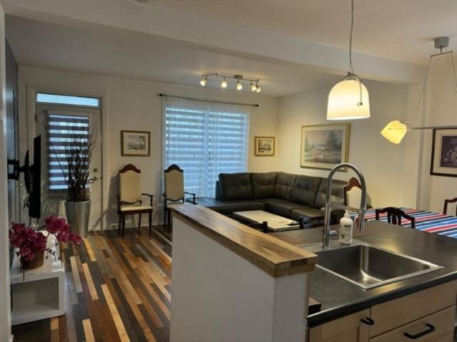 Apartmán Le 2316 Saint-Hyacinthe Exteriér fotografie